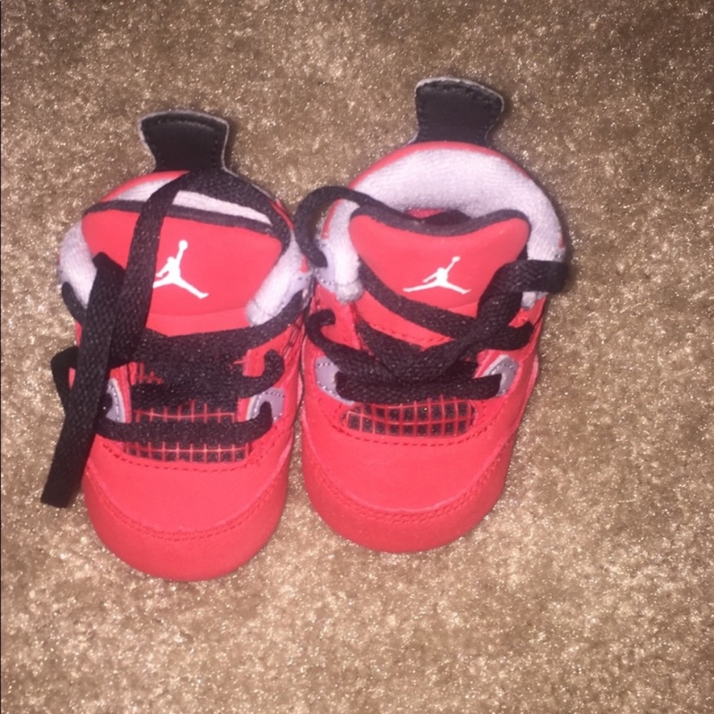 1c Jordan 4